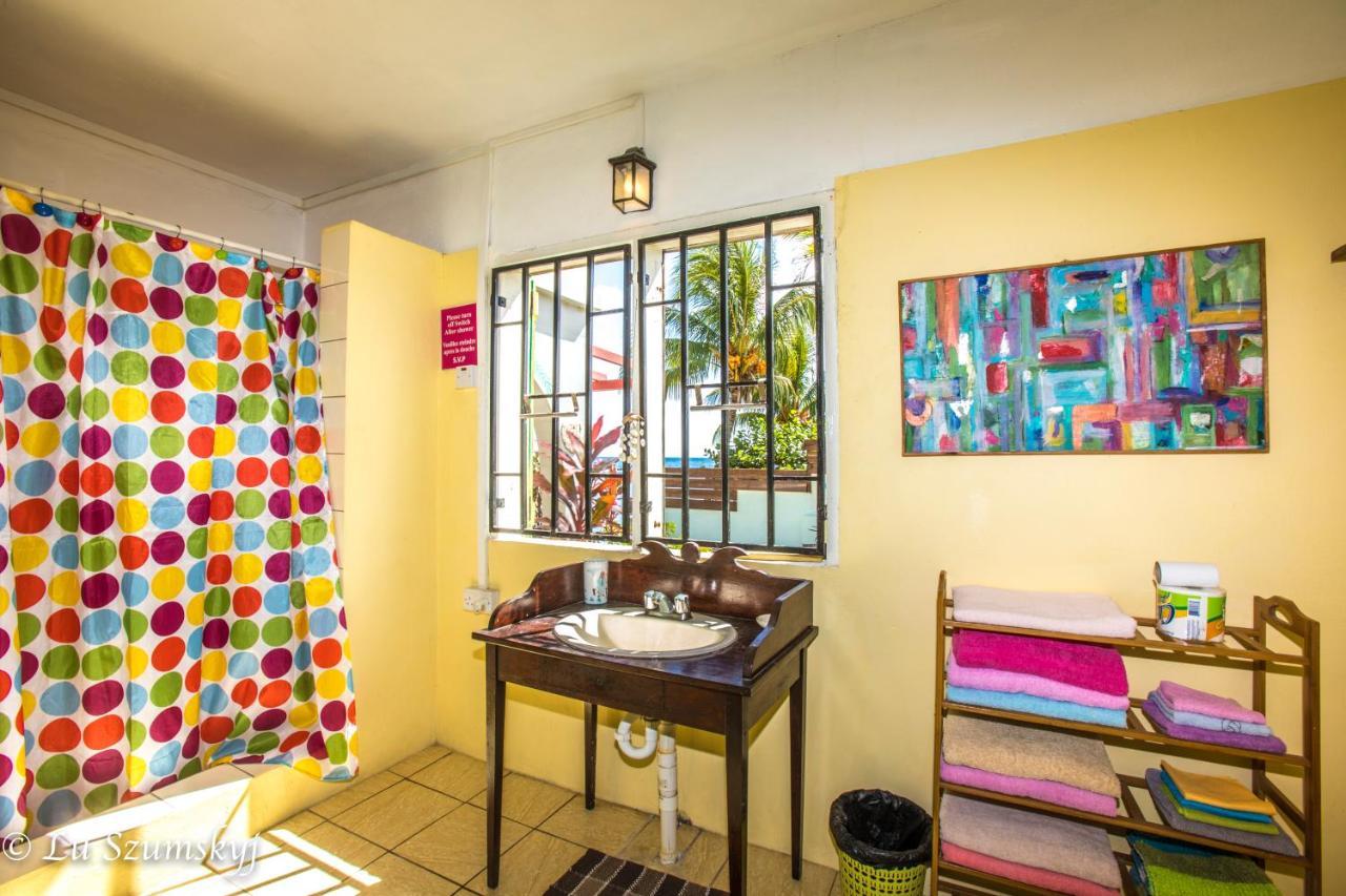 Veranda View Guesthouse Calibishie Екстер'єр фото